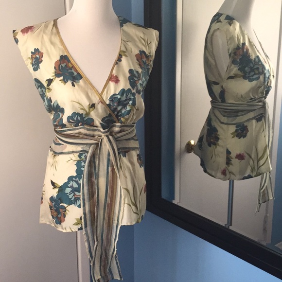 Odille Tops - Odille Silk Floral Print Top👠